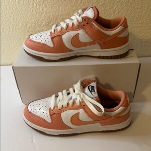 Nike Kids Sneakers‎ in White and Orange